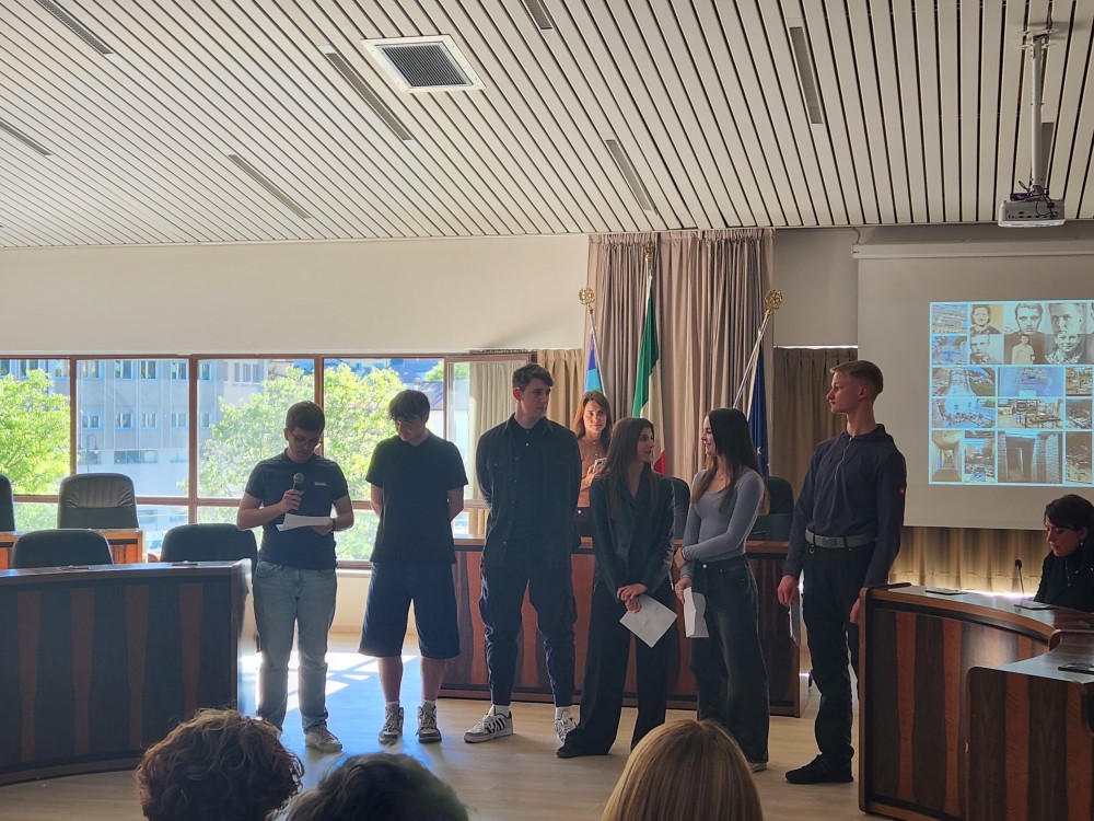 20260424_174314_MEDIUM